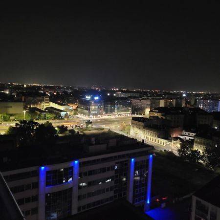 Apartament Podwale Odra Tower Rynek 15 Floor 브로츠와프 외부 사진