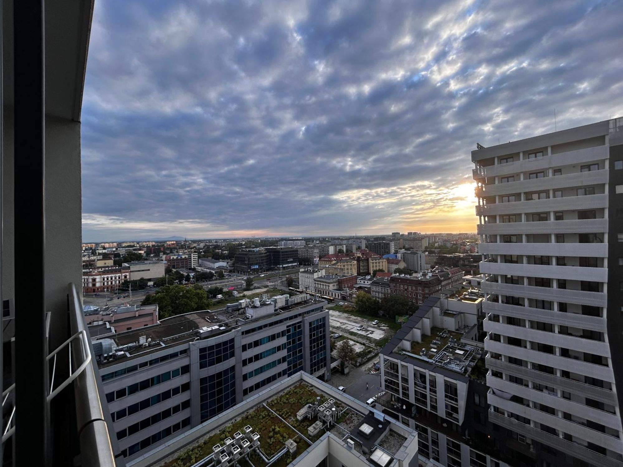 Apartament Podwale Odra Tower Rynek 15 Floor 브로츠와프 외부 사진